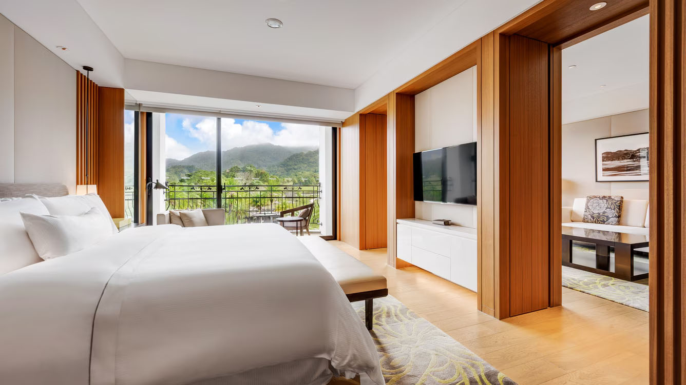 The Westin Tashee Resort TaoyuanHotel Logo